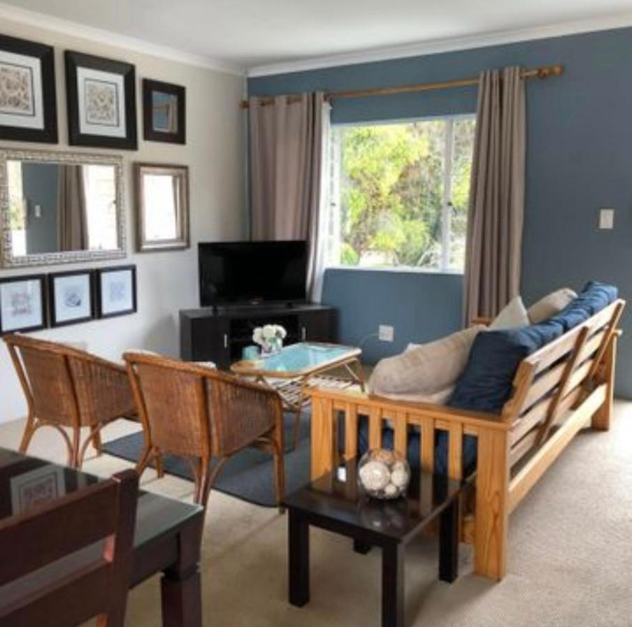 Vair'S Place Guest House In Sandton Paulshof - Apartment, Lux Suites & Spa Johannesburg Buitenkant foto